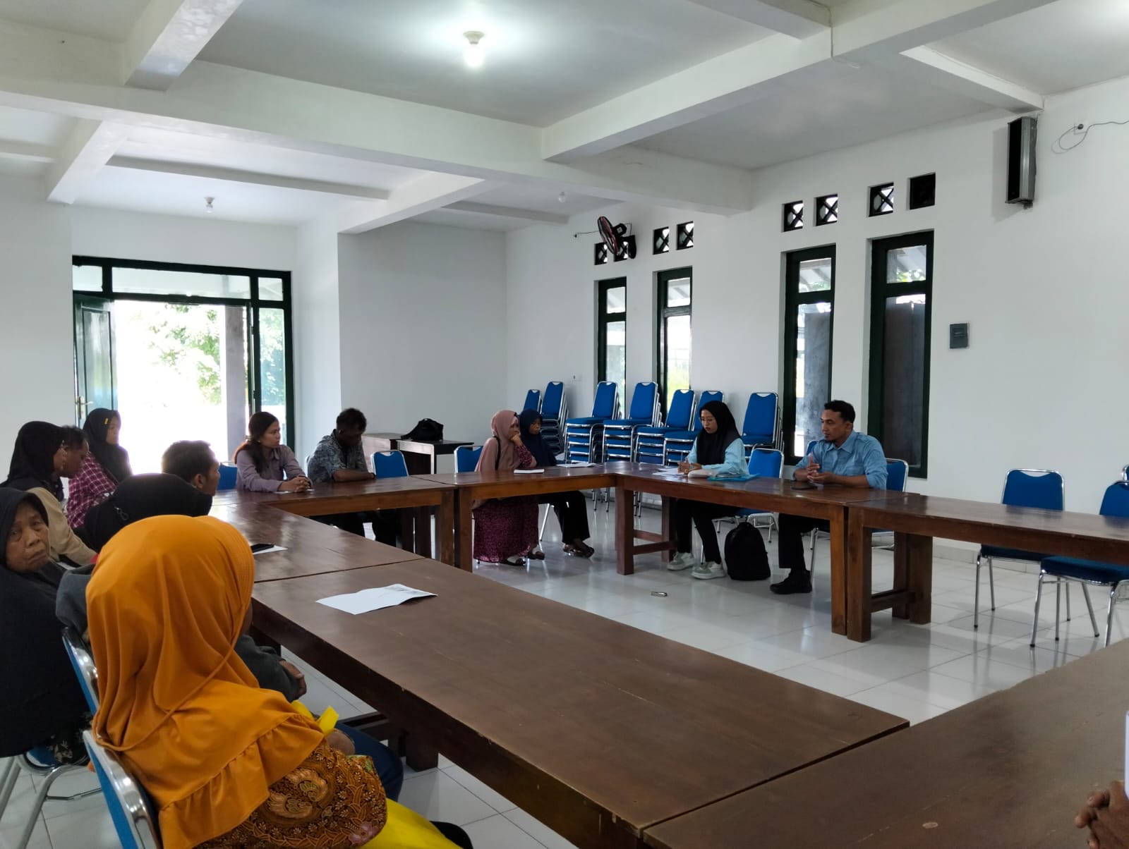 PENYALURAN BANSOS SEMANGAT